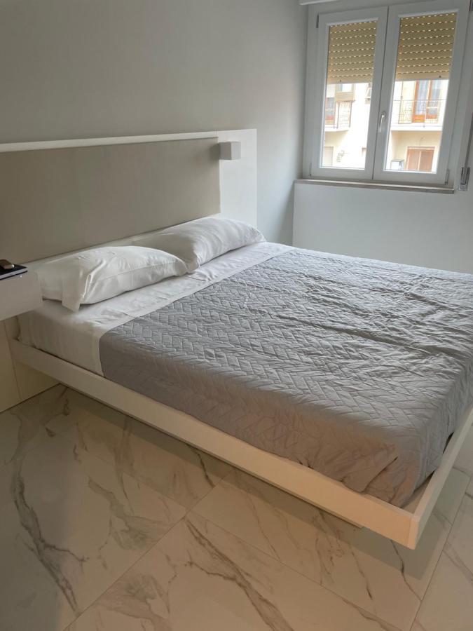 קרוטונה B & B La Casa Di Bianca Luxury מראה חיצוני תמונה
